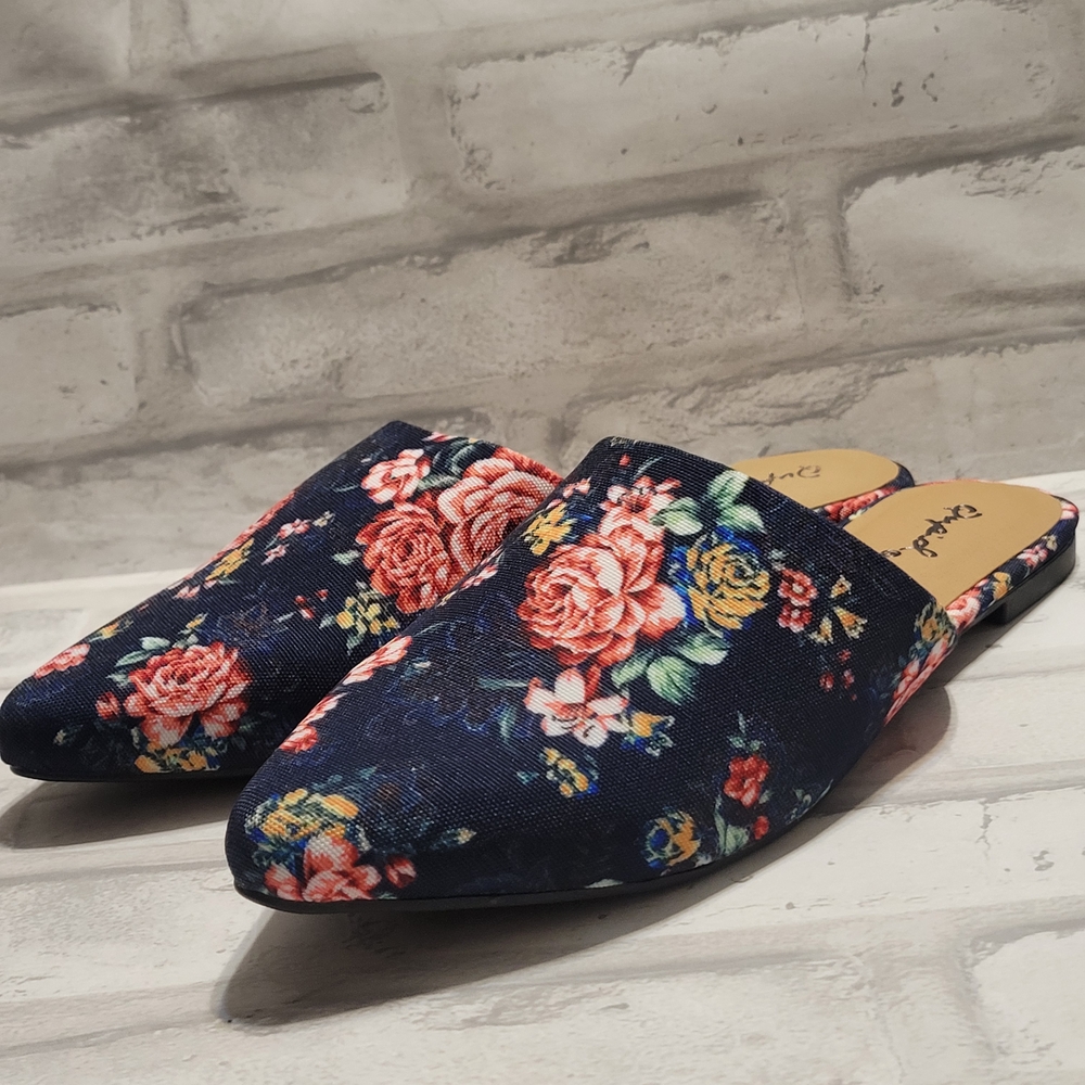 Floral Slip-On Mules - Picture 3 of 4